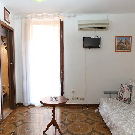 Apartment Sotto La Rocca - A 5 Minuti Dal Mare Cefalu